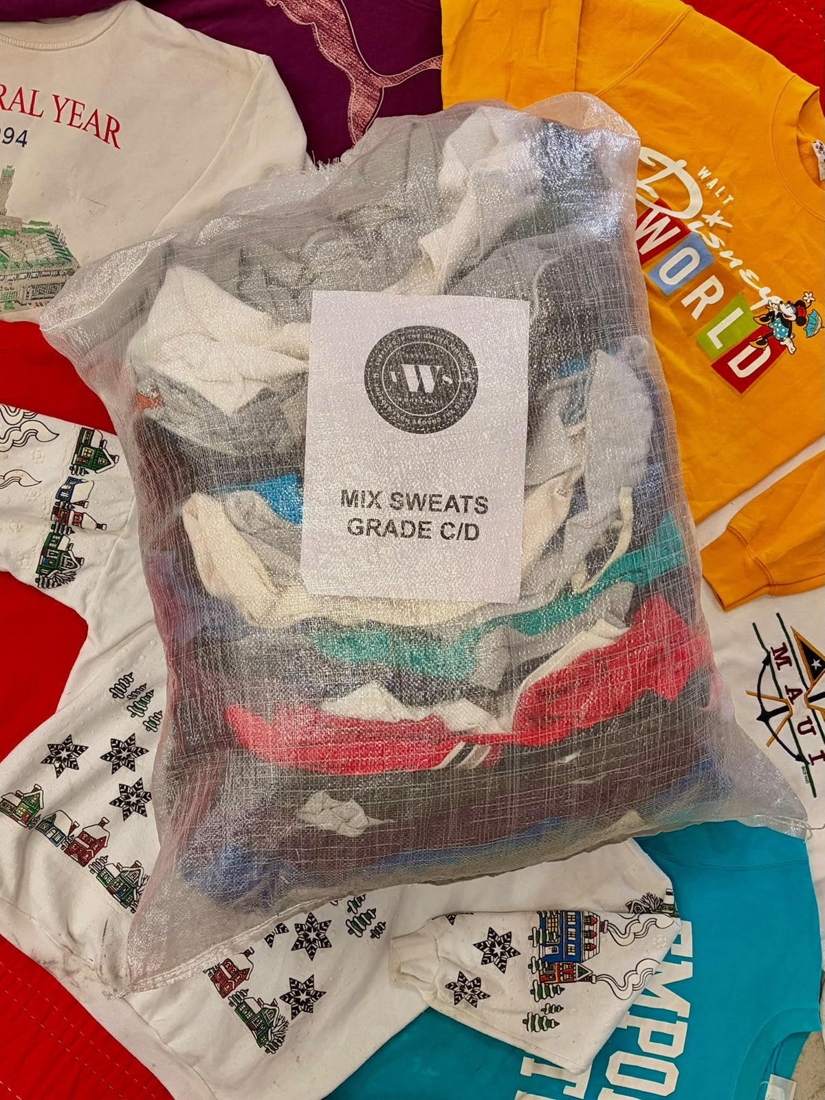 35 X MIXED SWEATSHIRT GRADE C/D SEALED SACK